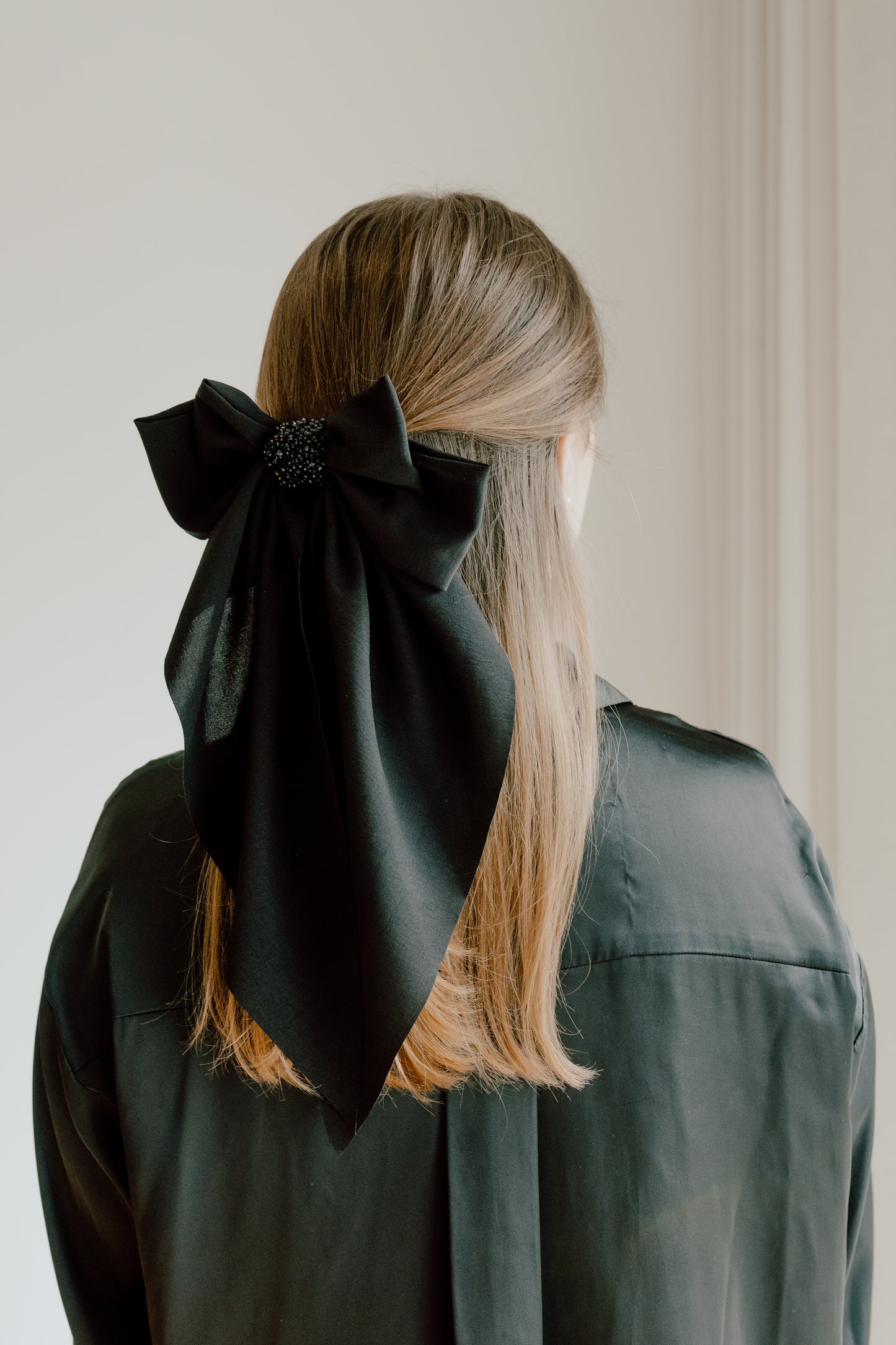 TERESA bow